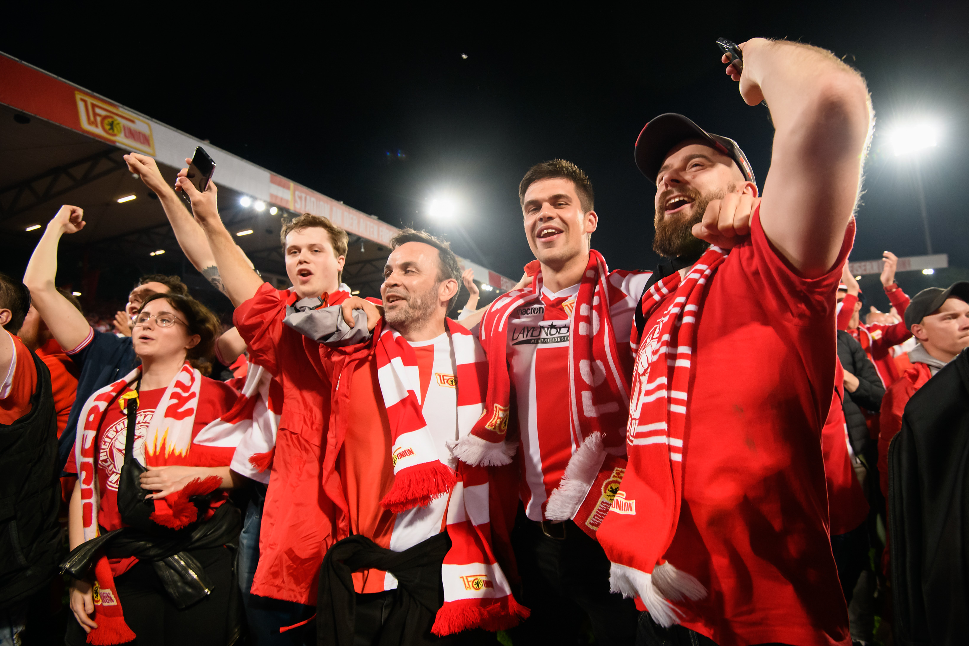 联合杯完胜戴维斯杯,梅德韦杰夫统治全场的简单介绍 联合杯完胜戴维斯杯,梅德韦杰夫统治全场的简单介绍