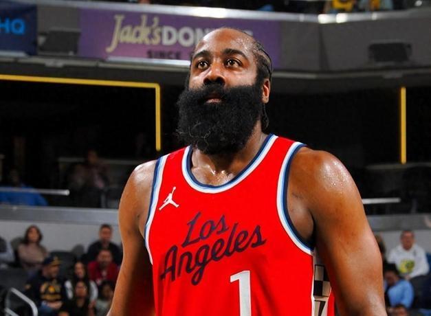 广州队完胜热火，詹姆斯状态火热