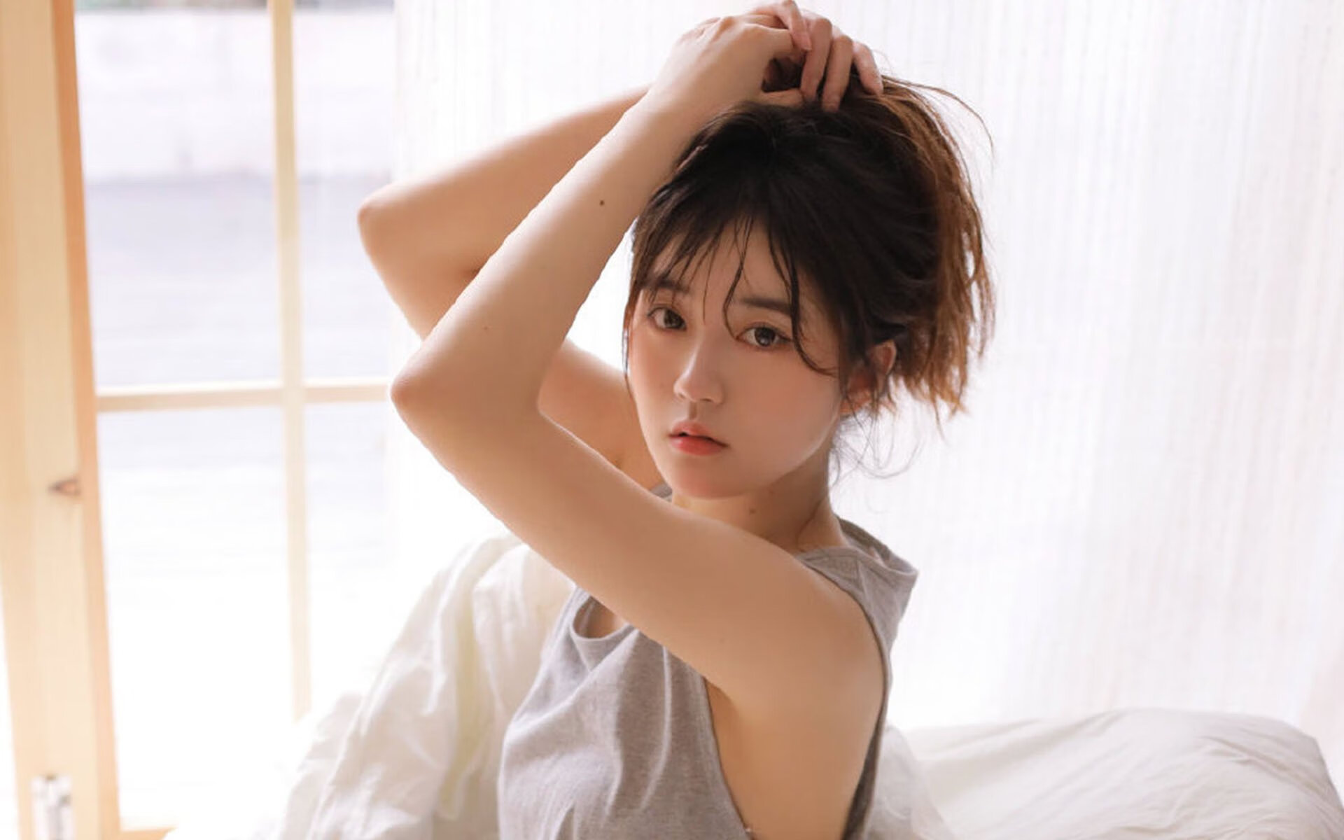 映照罗马永恒裂痕的,是劳塔罗这把移动的尖刀