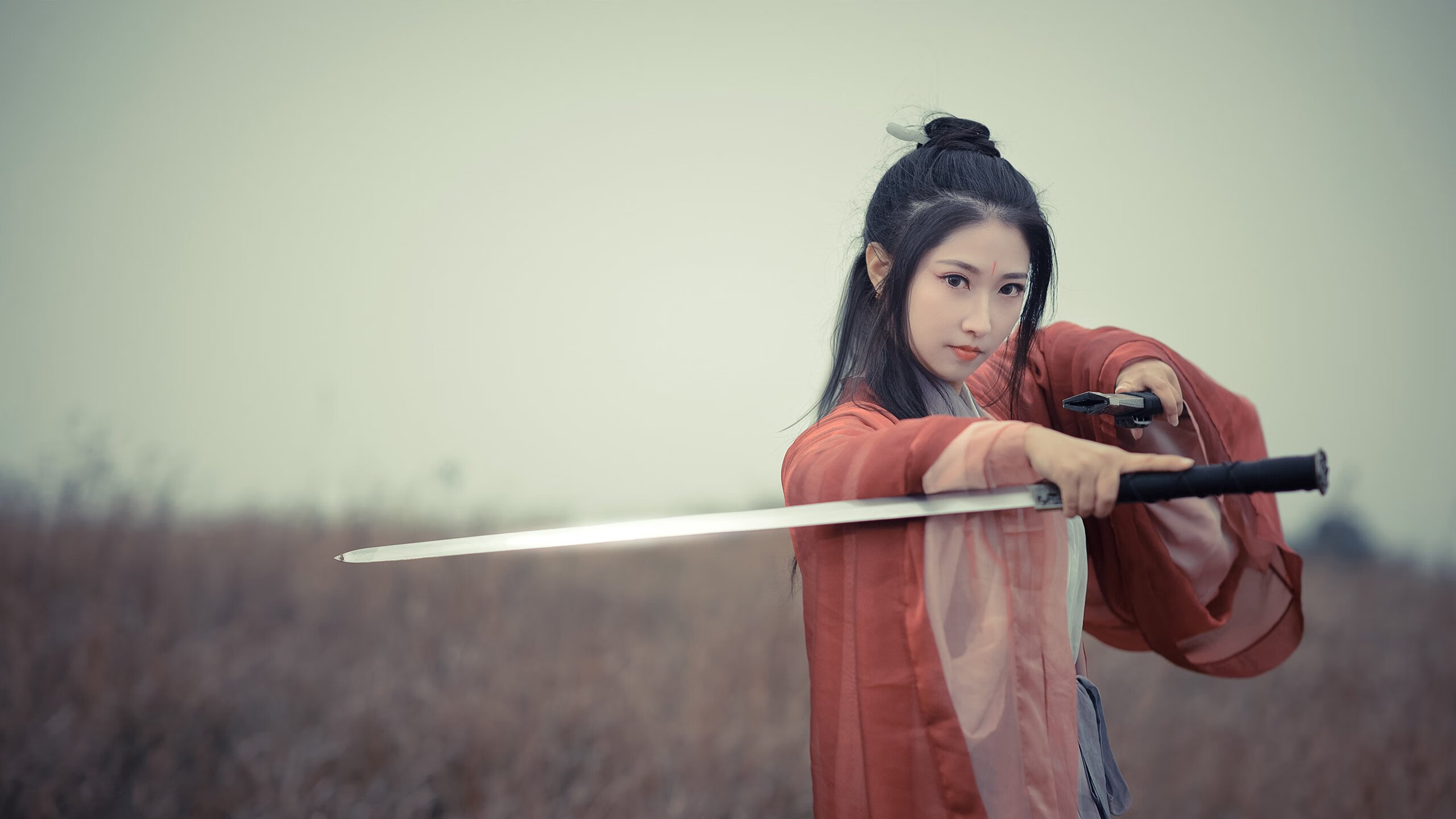 鹈鹕强势终结篮网连胜神话，戈贝尔末节觉醒宣告禁区统治