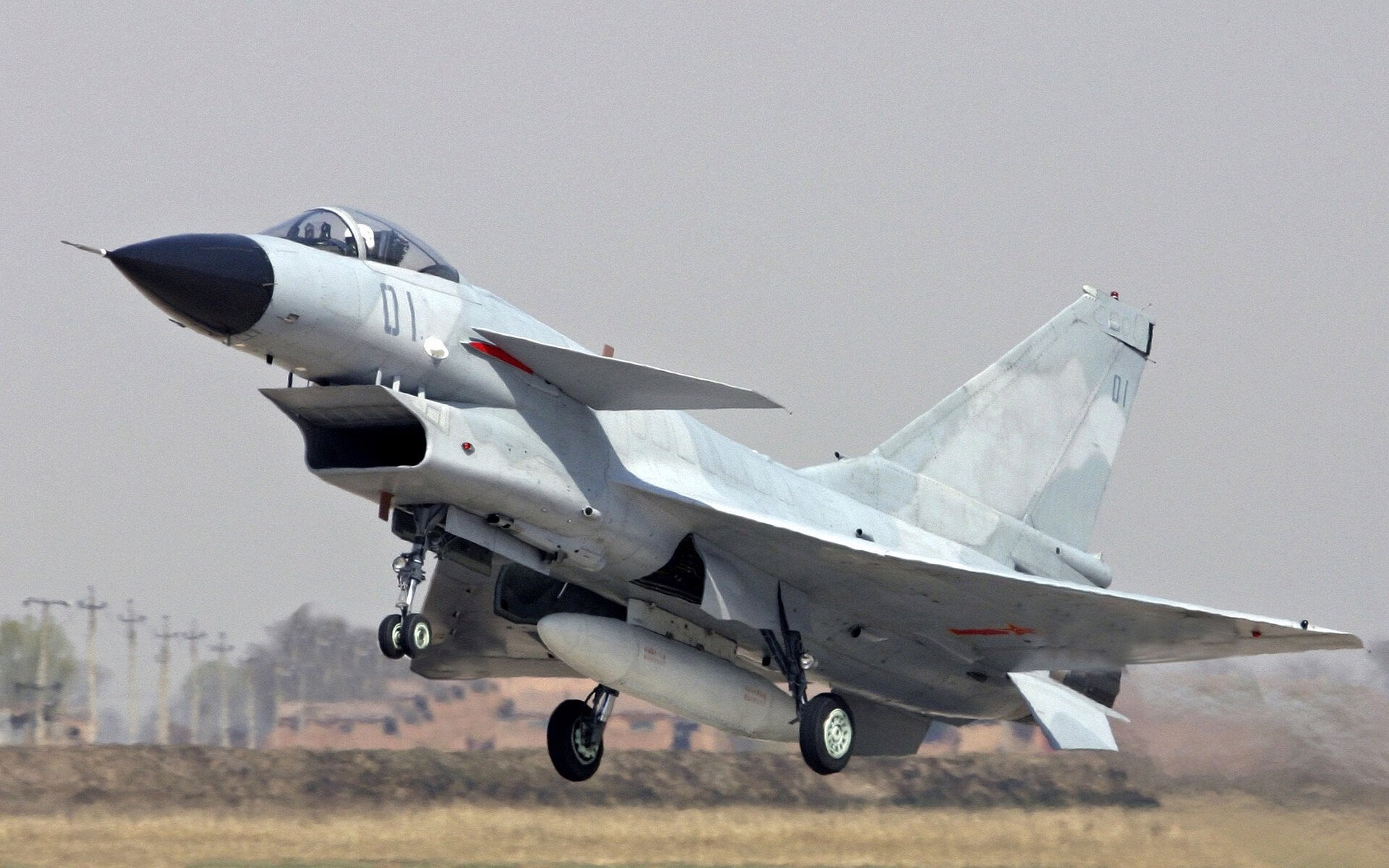 压力下的魔笛奏响胜利，解析莫德里奇爆发与英格兰战术如何制服曼城