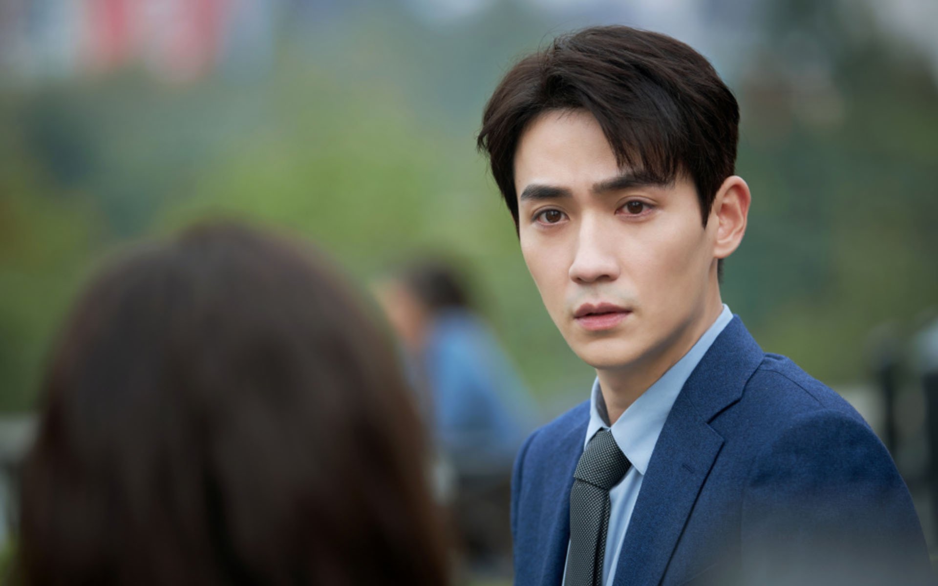 风暴席卷密尔沃基,纽约尼克斯如何以草根韧性掀翻雄鹿巨人