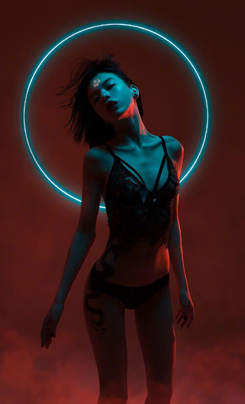 卡塞米罗的降维打击，一场比赛，两个战场，与一场横跨大西洋的战术压制